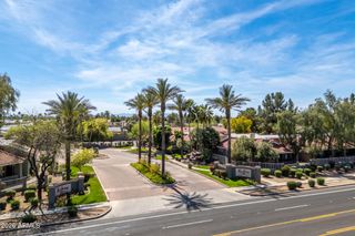 2929 W YORKSHIRE Drive 1072, Phoenix, AZ 85027