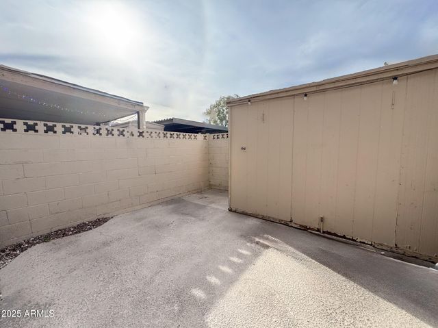 6729 N 44TH Avenue, Glendale, AZ 85301