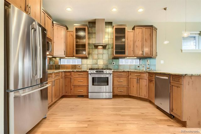 3384 W 33rd Avenue, Denver, CO 80211