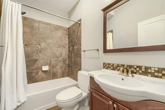 3384 W 33rd Avenue, Denver, CO 80211