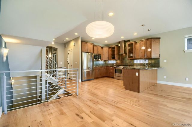 3384 W 33rd Avenue, Denver, CO 80211