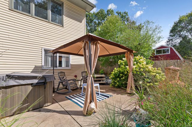 11770 Redwood Street NW, Coon Rapids, MN 55448