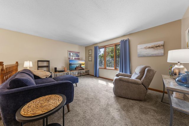 11770 Redwood Street NW, Coon Rapids, MN 55448