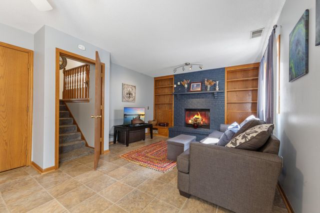 11770 Redwood Street NW, Coon Rapids, MN 55448
