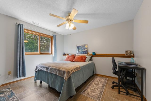 11770 Redwood Street NW, Coon Rapids, MN 55448