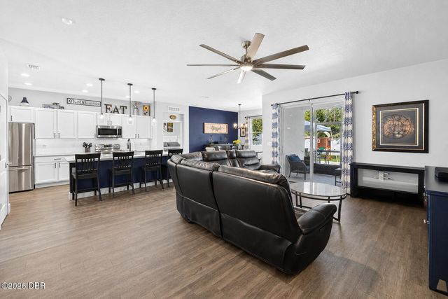 3016 Fayson Circle, Deltona, FL 32738