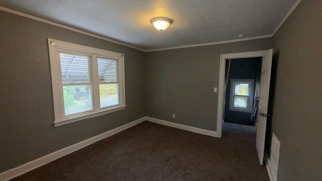 15887 Lauder Street, Detroit, MI 48227