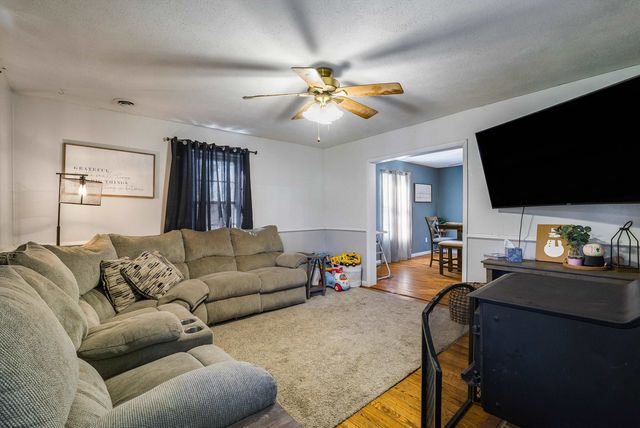 7110 ROCKY BAR RD, Elkton, VA 22827