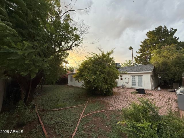 3907 E DEVONSHIRE Avenue, Phoenix, AZ 85018