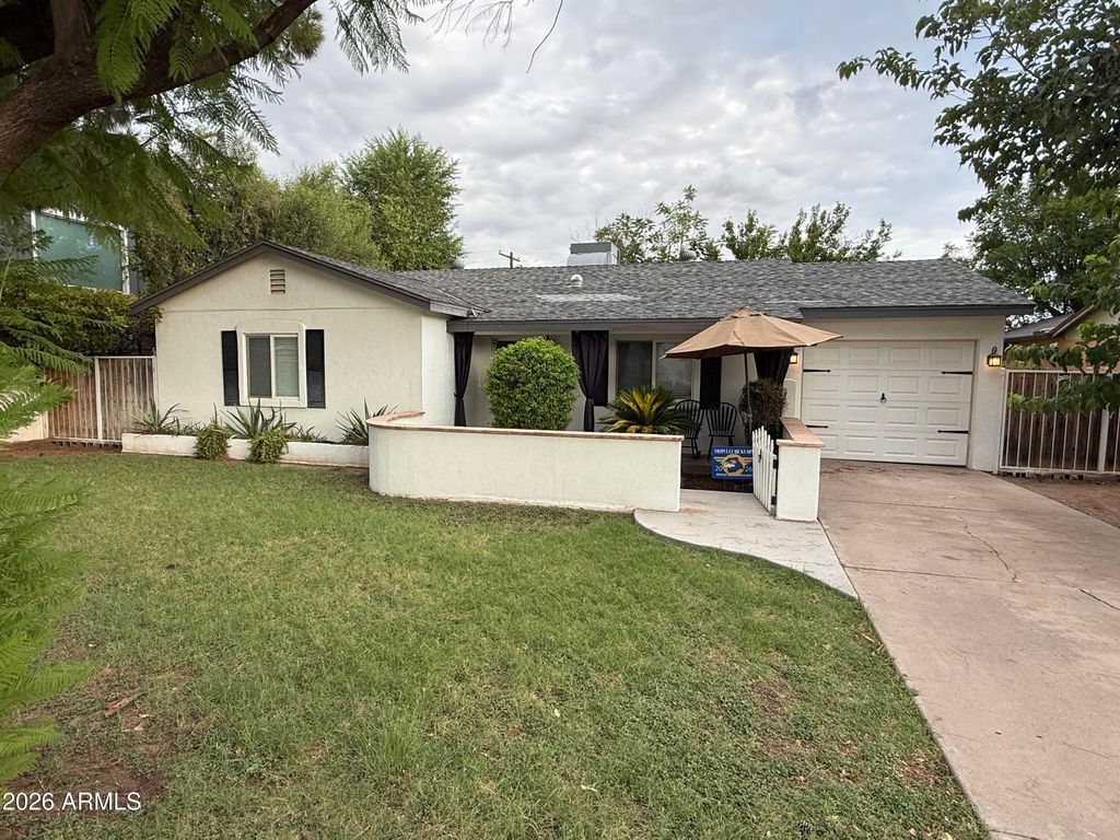 3907 E DEVONSHIRE Avenue, Phoenix, AZ 85018 — photo 2