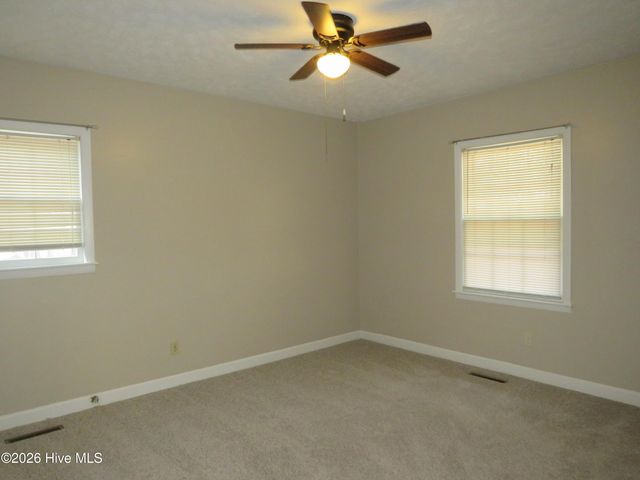 312 Selkirk Trail, Southern Pines, NC 28387