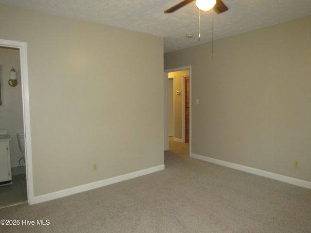 312 Selkirk Trail, Southern Pines, NC 28387