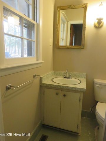 312 Selkirk Trail, Southern Pines, NC 28387