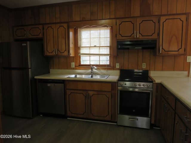 312 Selkirk Trail, Southern Pines, NC 28387