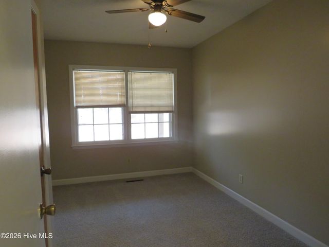 312 Selkirk Trail, Southern Pines, NC 28387