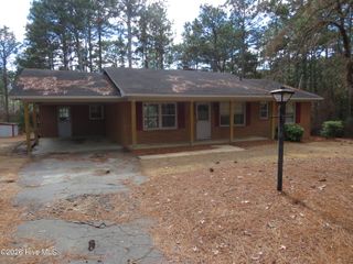 312 Selkirk Trail, Southern Pines, NC 28387