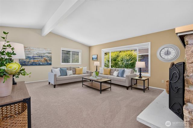 509 NW 178th Place, Shoreline, WA 98177