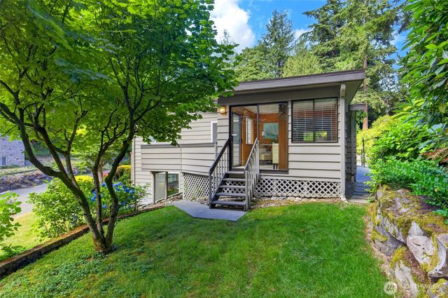 509 NW 178th Place, Shoreline, WA 98177