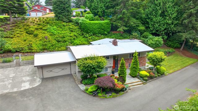 509 NW 178th Place, Shoreline, WA 98177