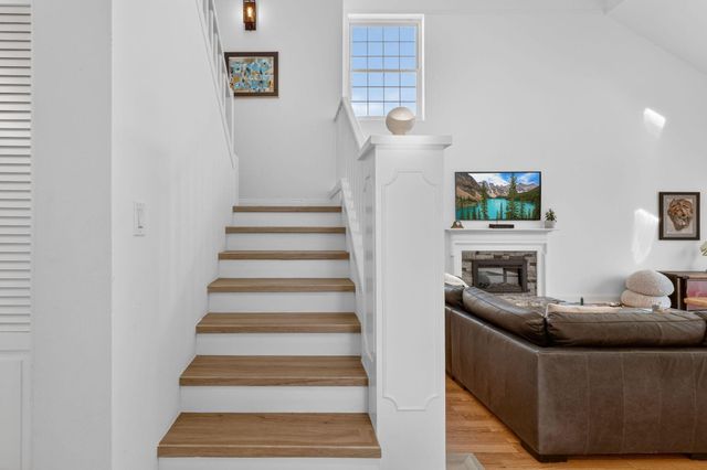 45 Windsor Lane, Palm Beach Gardens, FL 33418