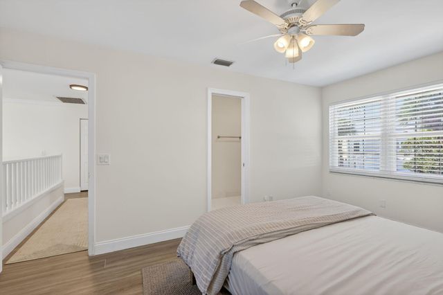 45 Windsor Lane, Palm Beach Gardens, FL 33418