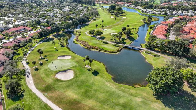 45 Windsor Lane, Palm Beach Gardens, FL 33418