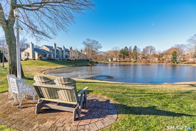 114 Metacomet Drive 1104, Meriden, CT 06450