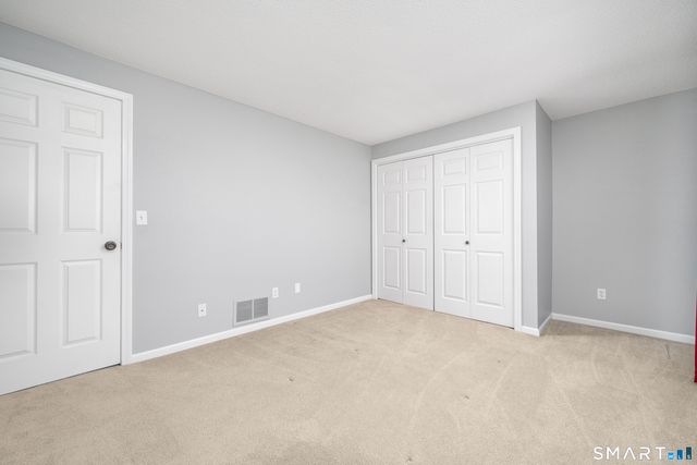 114 Metacomet Drive 1104, Meriden, CT 06450