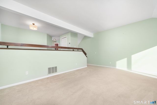 114 Metacomet Drive 1104, Meriden, CT 06450