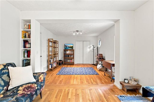 4361 Bishop Lake Road, Marietta, GA 30062