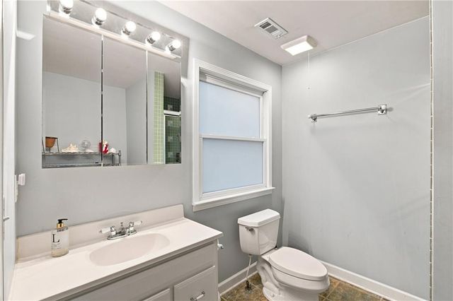 4361 Bishop Lake Road, Marietta, GA 30062