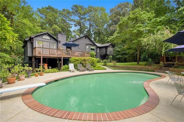 4361 Bishop Lake Road, Marietta, GA 30062