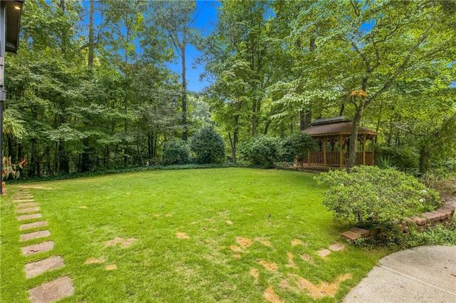 4361 Bishop Lake Road, Marietta, GA 30062