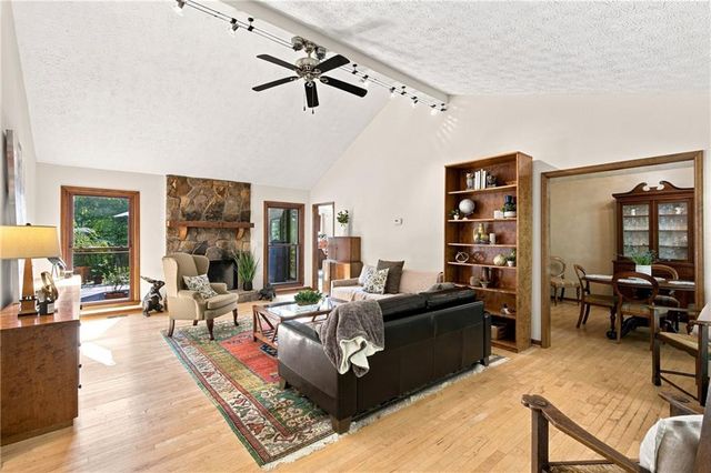 4361 Bishop Lake Road, Marietta, GA 30062