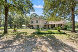 323 ST MARYS RIVER BLUFF Road, St. George, GA 31562