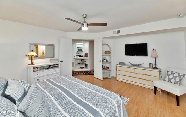 5213 N 24TH Street 103, Phoenix, AZ 85016