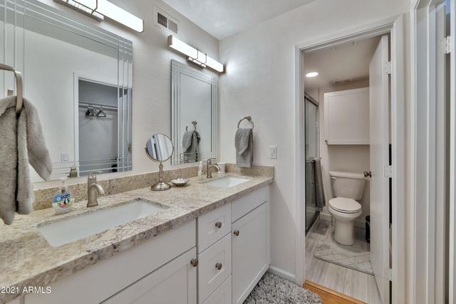 5213 N 24TH Street 103, Phoenix, AZ 85016