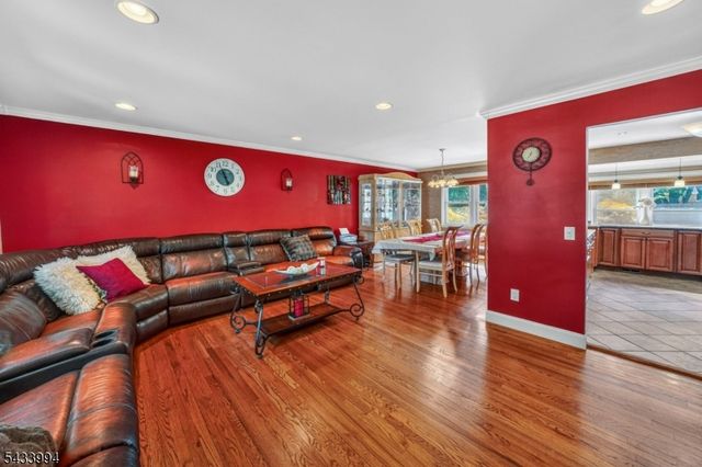 1075 Sherman Ave, South Plainfield Boro, NJ 07080