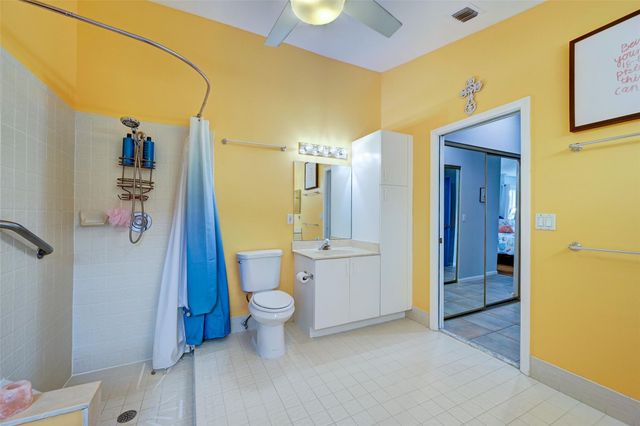7891 Waterfall Ter, Boynton Beach, FL 33437