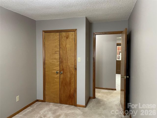 8966 Holdsclaw Road, Terrell, NC 28682