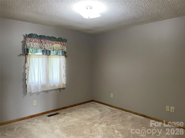 8966 Holdsclaw Road, Terrell, NC 28682
