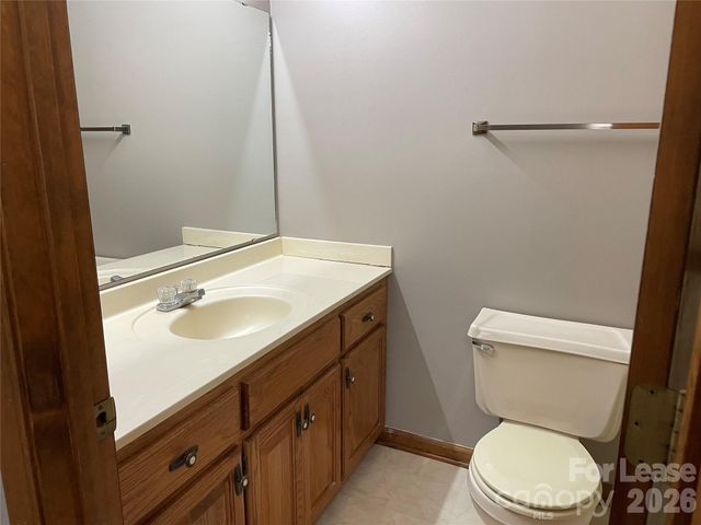 8966 Holdsclaw Road, Terrell, NC 28682