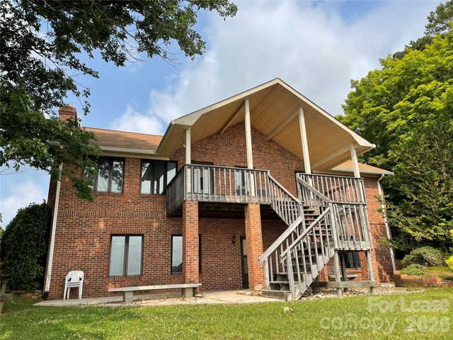 8966 Holdsclaw Road, Terrell, NC 28682