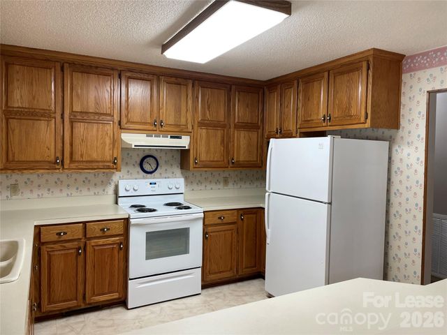 8966 Holdsclaw Road, Terrell, NC 28682