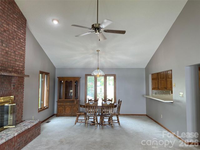 8966 Holdsclaw Road, Terrell, NC 28682