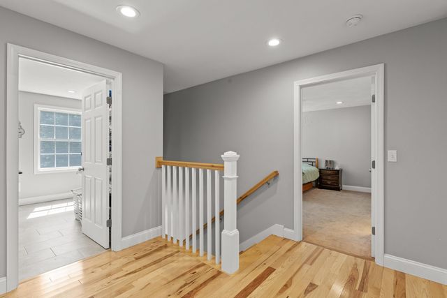 594 Kearsarge Avenue, Hopkinton, NH 03229