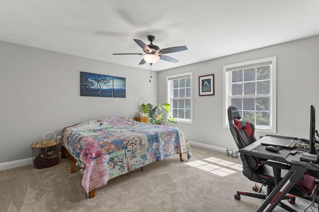 594 Kearsarge Avenue, Hopkinton, NH 03229