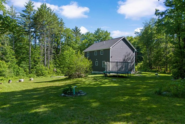 594 Kearsarge Avenue, Hopkinton, NH 03229