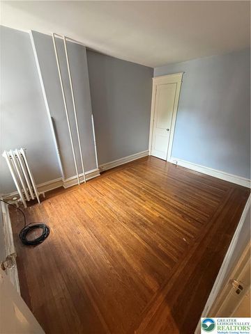 1538 Chew Street West, Allentown City, PA 18102