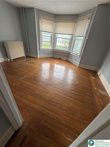 1538 Chew Street West, Allentown City, PA 18102